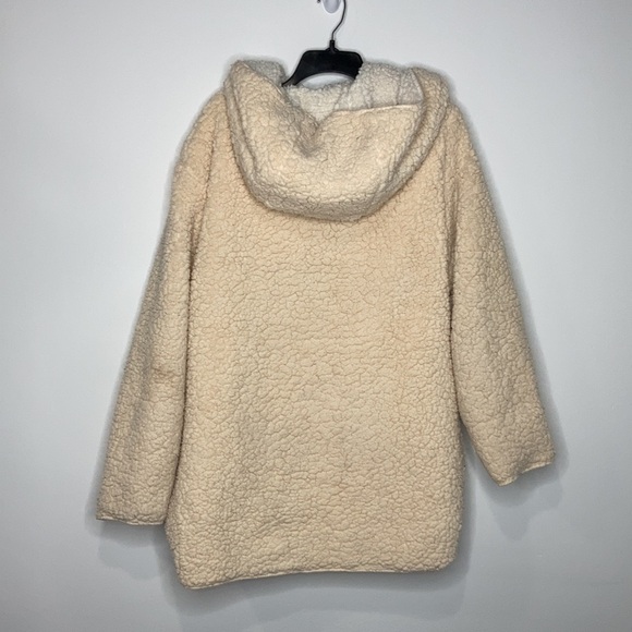 BDG Carmella Teddy jacket size M/L - Picture 13 of 14